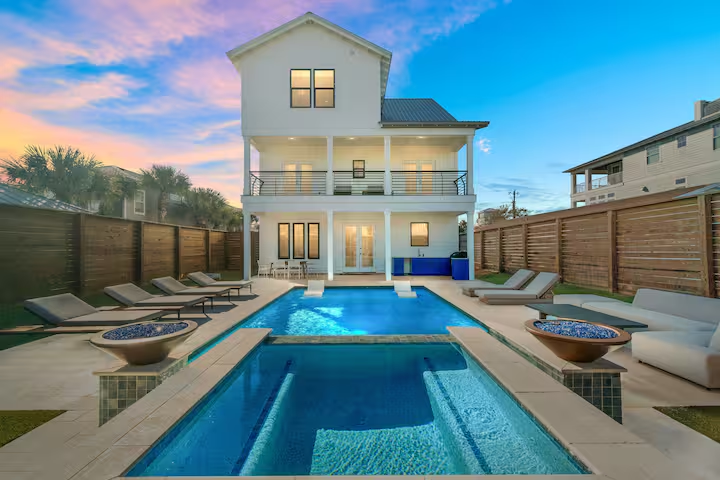 Location Flexibility One of the standout advantages of choosing a rental home in Florida is the flexibility of location. Unlike hotels