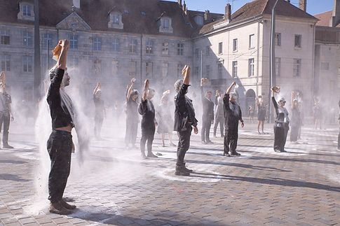 ENTERRER LES MORTS / RÉPARER LES VIVANTS, PAR LA CONJURATION DES JARDINS / 26 MAI 2020 / BESANÇON