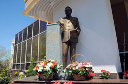 bc6de06826663497f5d9831ee569426f