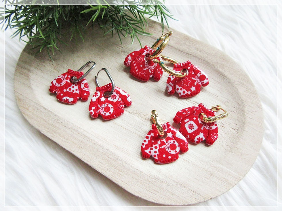 Miniature : Pampilles " Pull " / rouge nacré pailleté, motif de Noël / Texturé