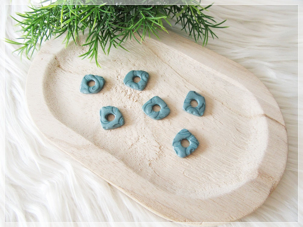 Pampilles " Bélina " / bleu gris nacré pailleté / Texturé arabesque