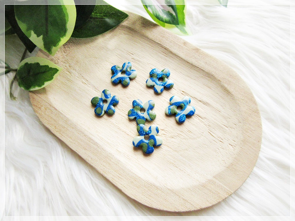 Pampilles " Zoé " / vert sauge, bleu électrique, vert olive nacré pailleté