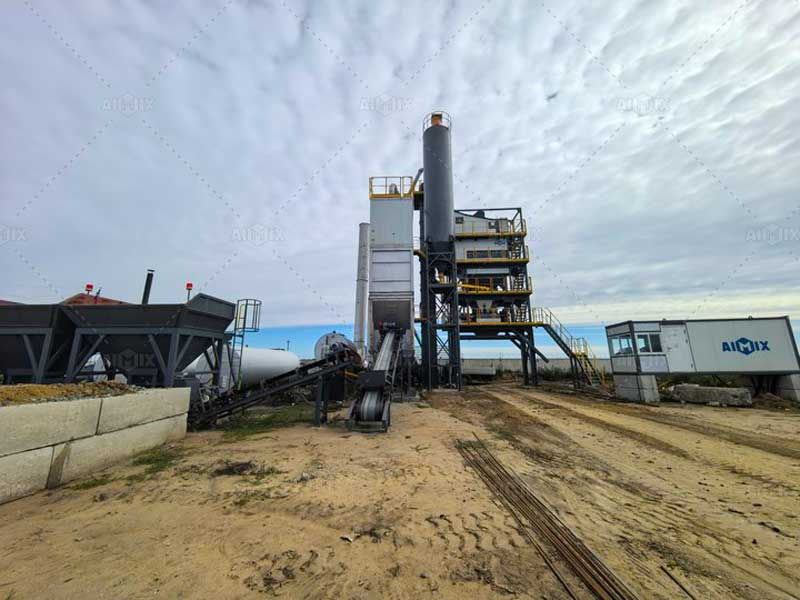 160tph stationary asphalt batch plant in Kazakhstan