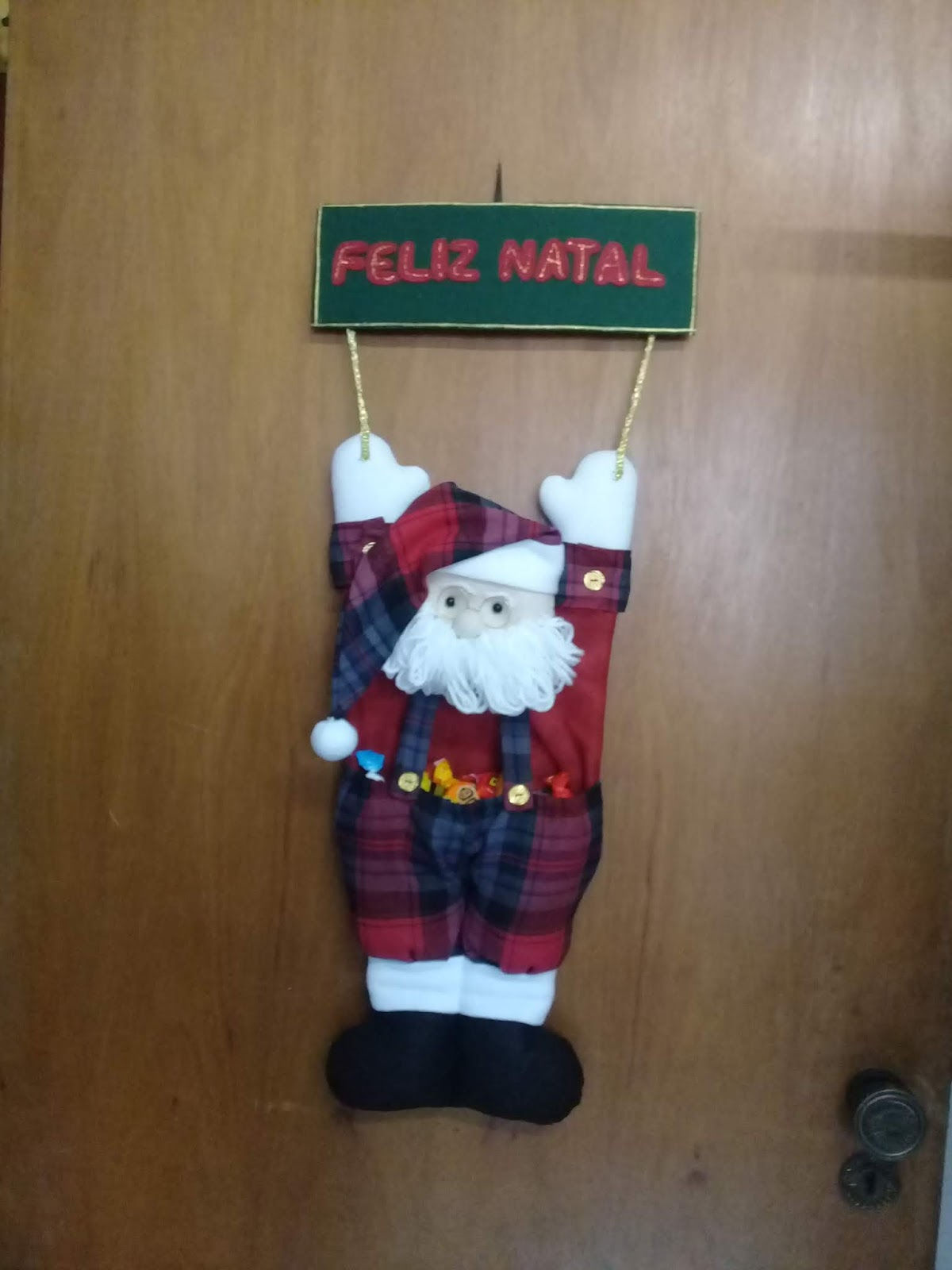 Projeto enfeite de porta com porta bombom papai Noel