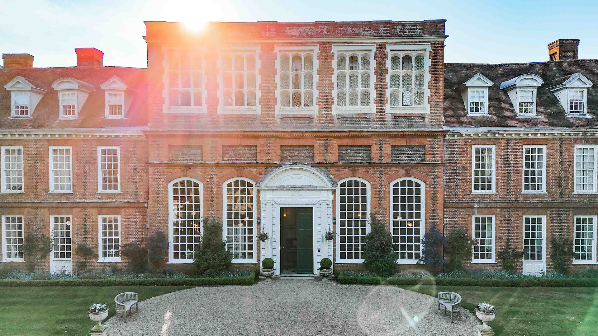 Gosfield Hall essex wedding photographer