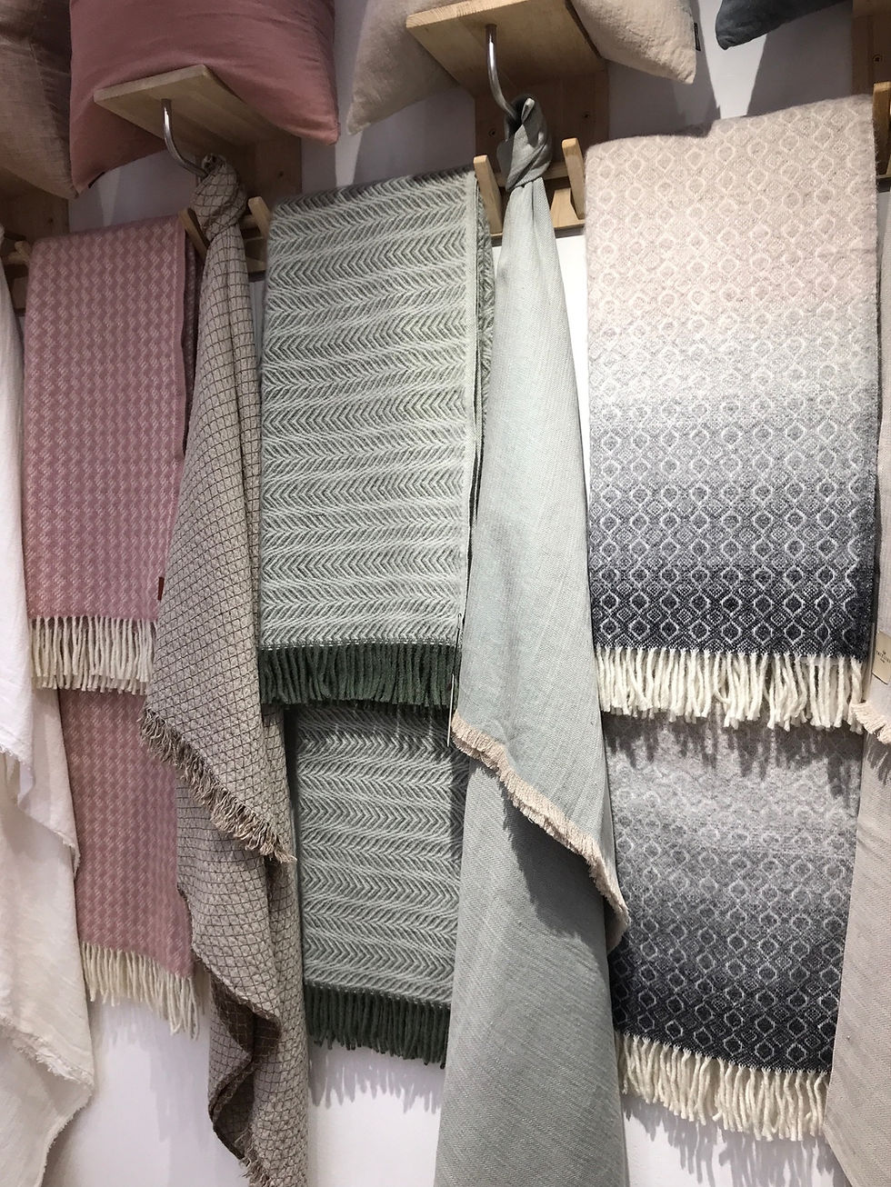 Thumbnail: Alm Pine Lambswool Throw