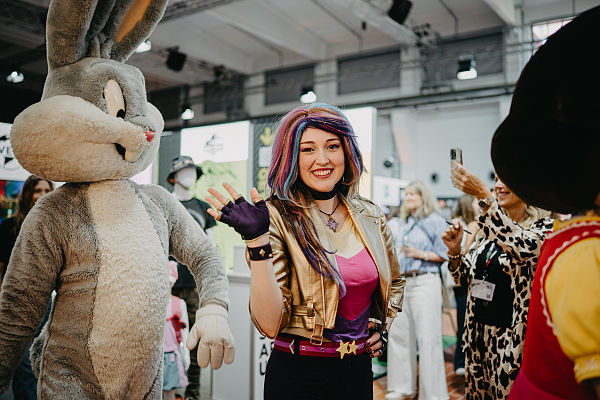 Wenn Barbie auf Helene Fischer trifft werden aus Kontakten Geschäfte: BRANDmania Festival für Licensing, Brands und Collabs in der Grand Hall Essen