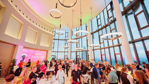 Wow! MICE Branchentreff MEET GERMANY mit Pierre Littbarski und Tristan Horx