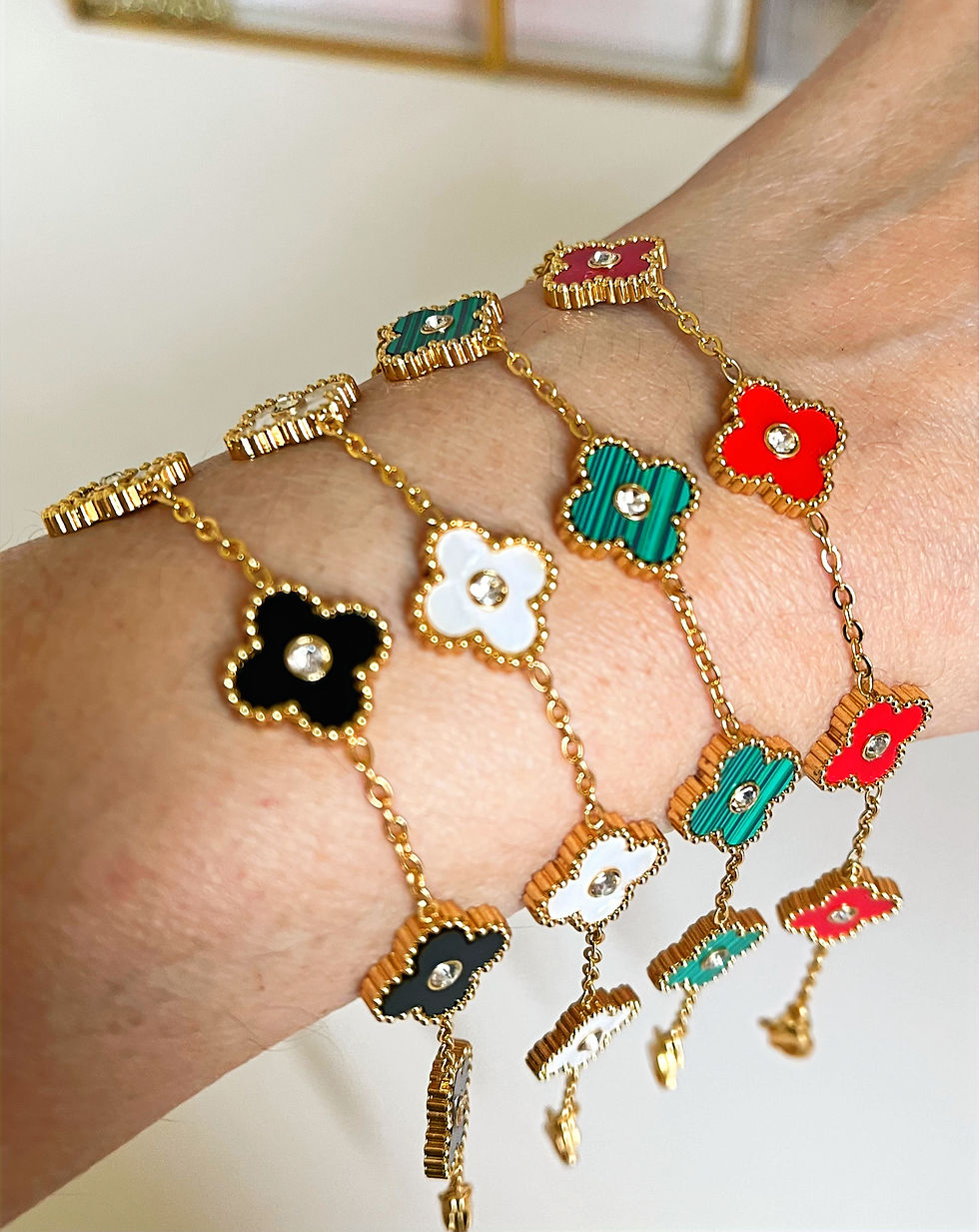 Thumbnail: CLASSIC CLOVER BRACELET