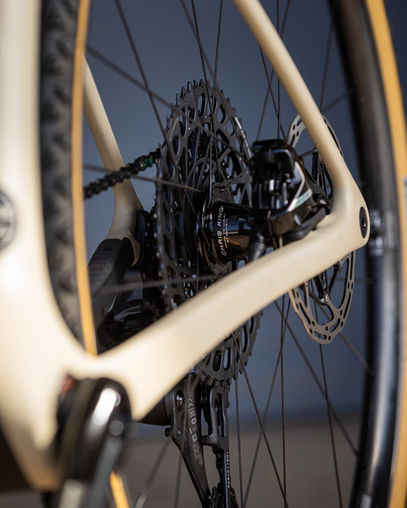 Enve Mog - Bicycle Cafe