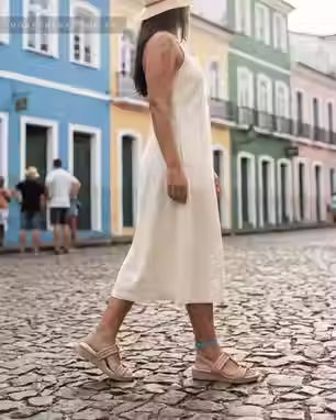 Caminhar em Salvador: Entre ladeiras, axé e o merecido descanso