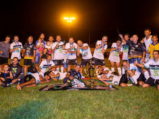 Casa de Carnes Modelo / IP Corretora é Campeã da 1ª Copa Comércio de Futebol