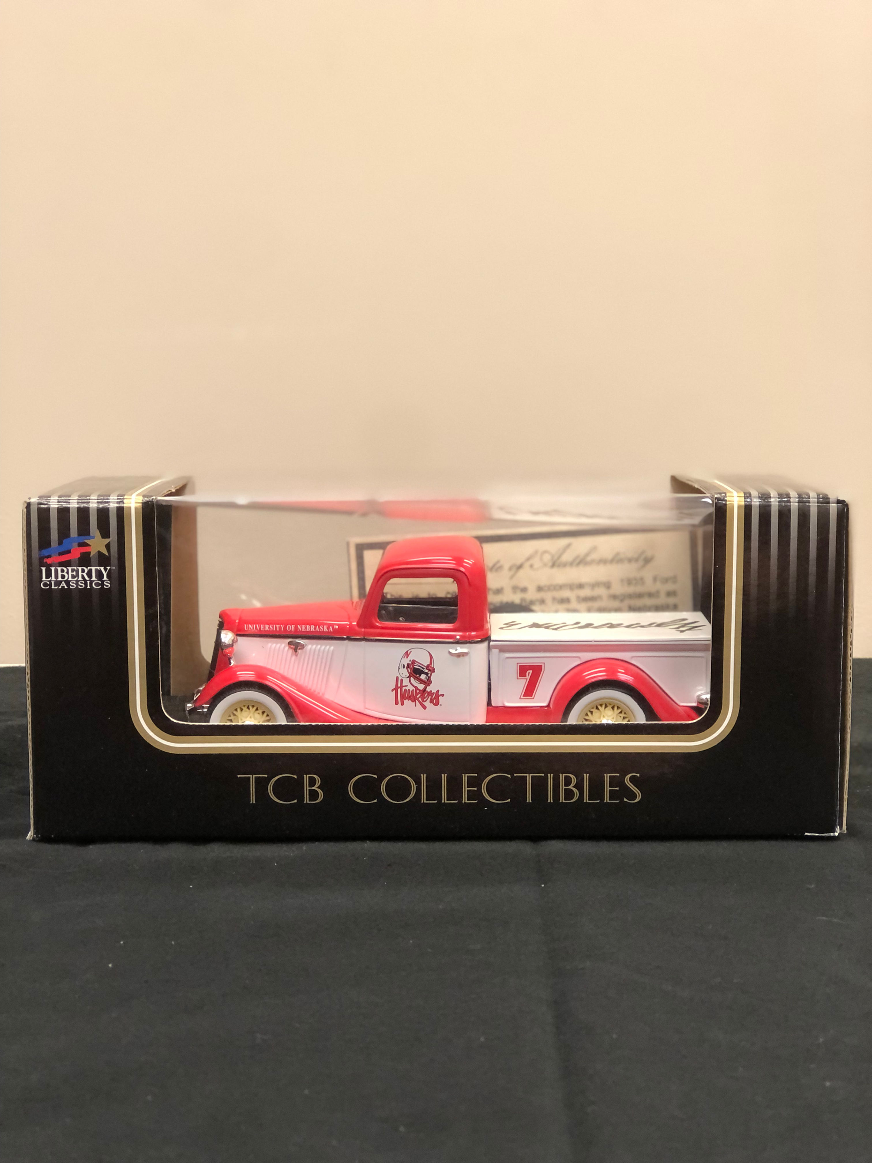 Eric Crouch Autographed 1935 Ford Pickup Husker Football Diecast 915/1260