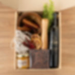 מארז מתנה חגיגי: שמן זית, תבלינים, דבש