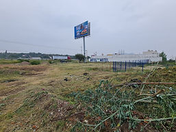 Terreno a pie de la 57