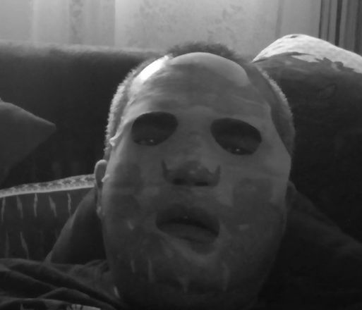 Dom Facemask Singapore bw zoomed in.jpg