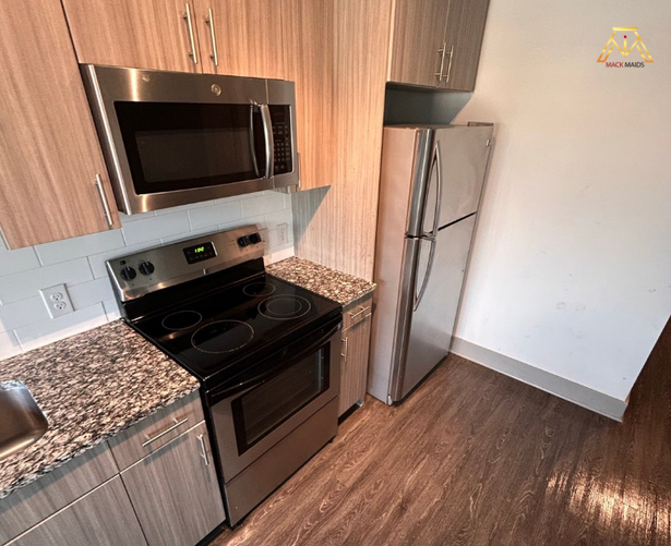 deep cleaning services, house cleaning tips, professional cleaners, Commercial Cleaning Kennesaw GA