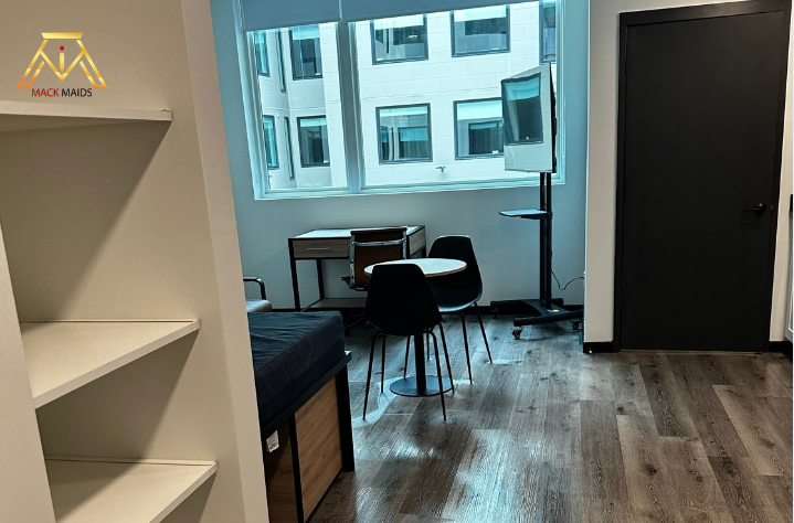 Should I Tip My Cleaning Service?