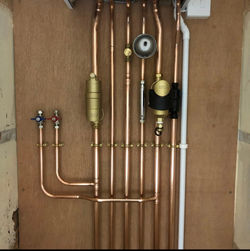 Heating system pipework system installation