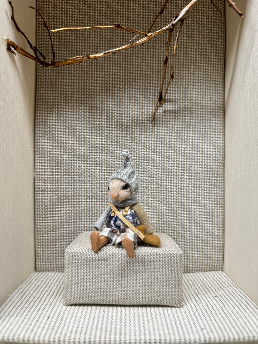 Thumbnail: Extra small needle felted boy mouse  