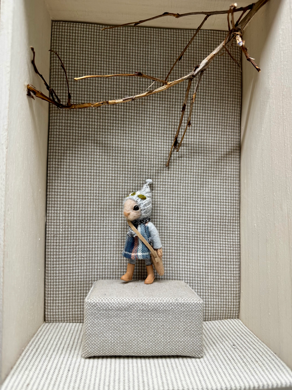 Thumbnail: Extra small needle felted mouse in embroidered hat. 