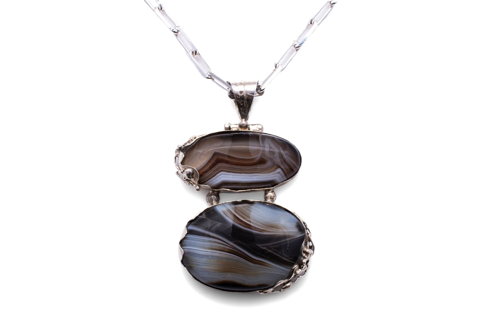 Estate pendant
