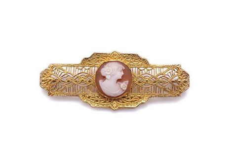 Different Types of Brooches