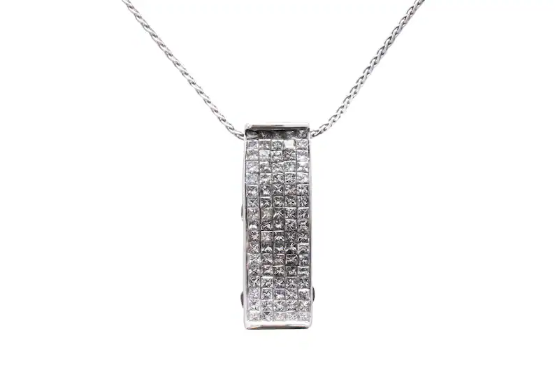 estate pendant
