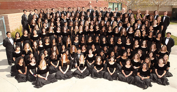 Entire Valencia Choir (VHSChoir) Program group picture