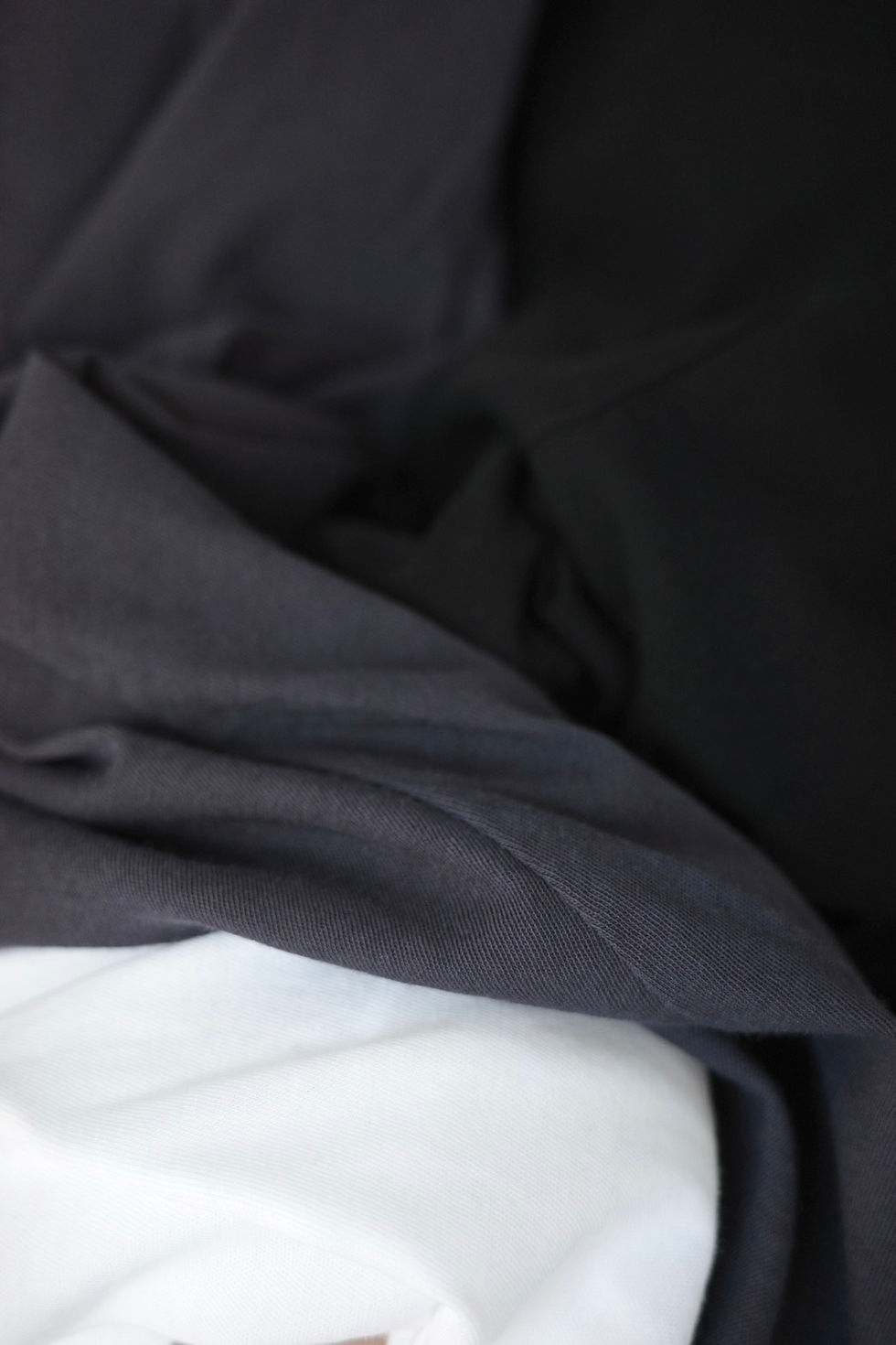 サムネイル： <The BaTONe.> FRESKA TOPS