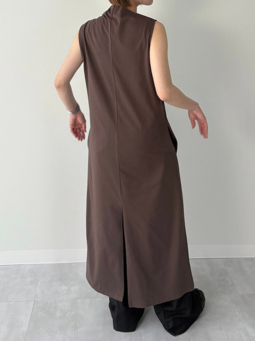 サムネイル： Slope Neck Dress