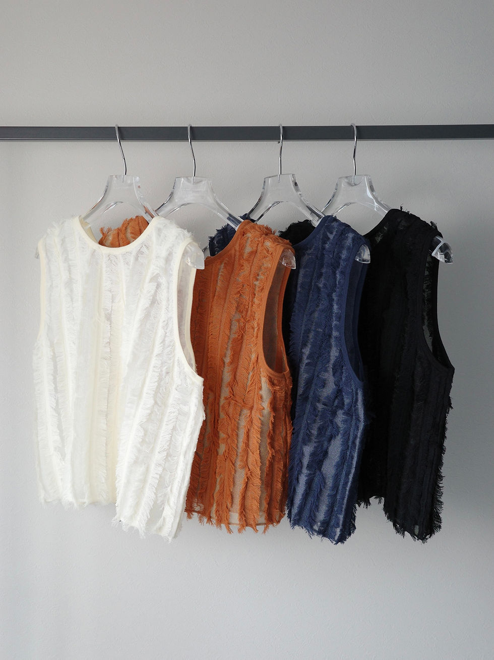 サムネイル： Fringe Sheer  2way knit tank