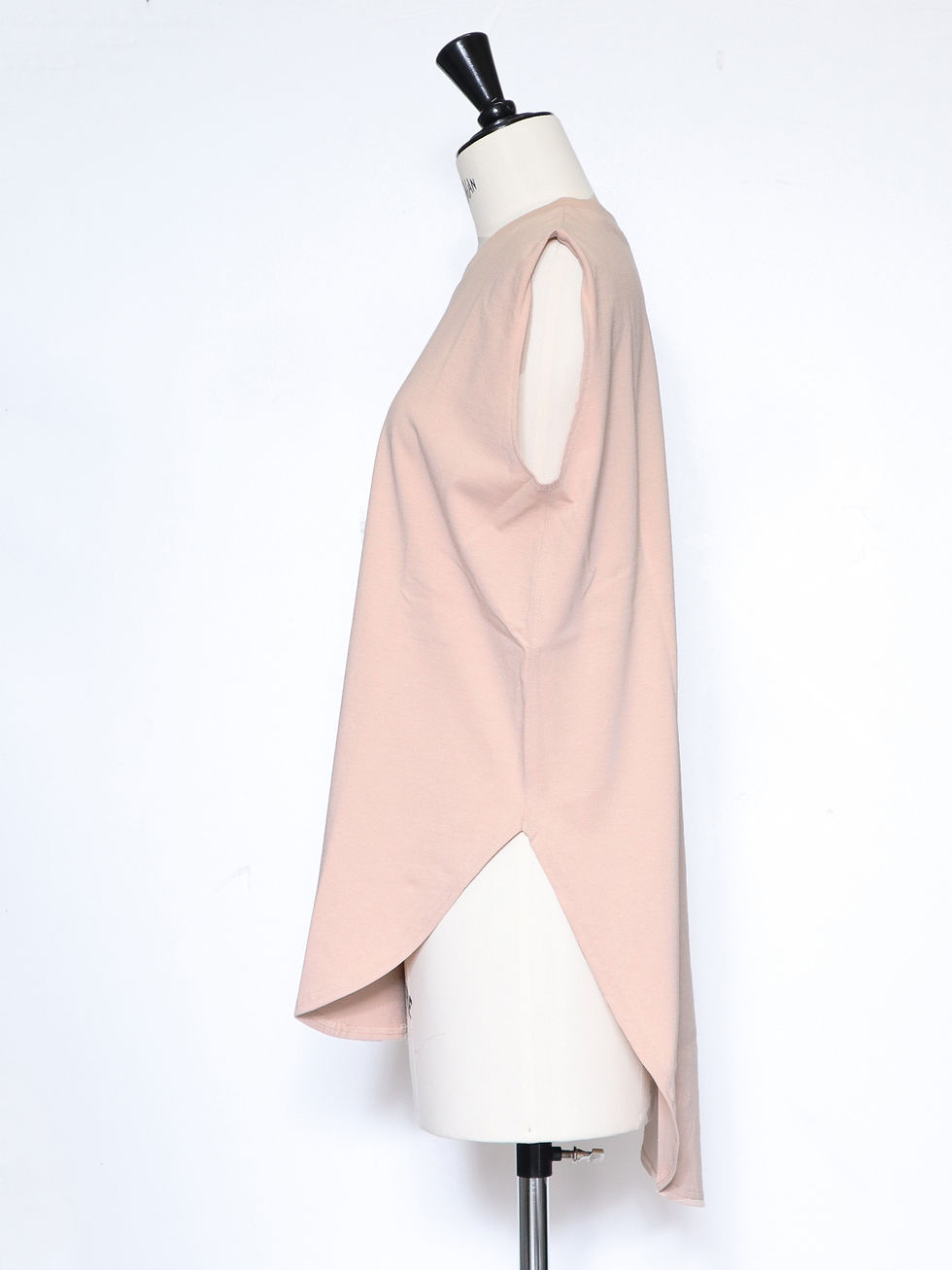サムネイル： 6007010　"Suzy"  AIR  SPINNING  No sleeve  hem round Tops