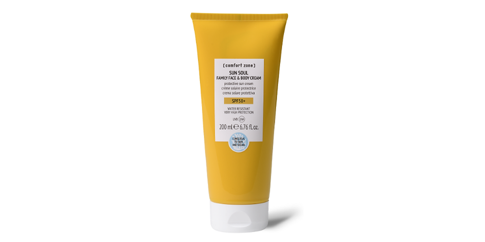 Creme solar amarelo em tubo com 200 ml. Texto visível: "SPF 50+", "protetor solar facial e corporal", "resistente à água". Fundo branco minimalista.
