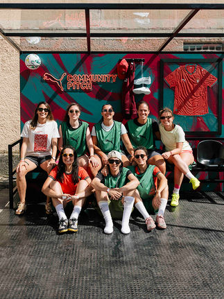 A PUMA renovou um campo de futebol em Benfica