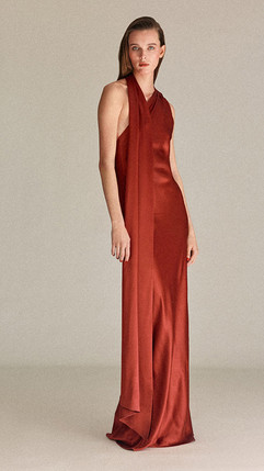 Mango eleva o glamour (e nós queremos todos os vestidos)