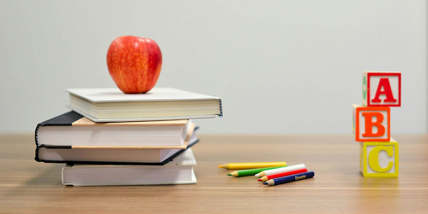 Regresso às aulas: Poupe no orçamento e descubra os novos cadernos com IA