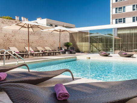 Verão sem areia: Os melhores refúgios com piscina em Lisboa e arredores