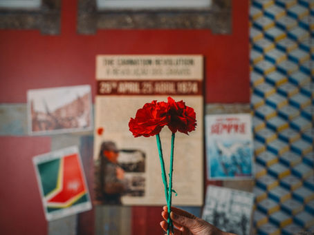 O que fazer no 25 de abril: Ideias para aproveitar o feriado