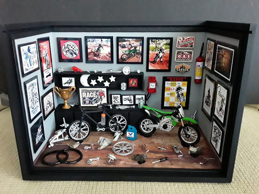 Roombox Miniatura OFICINA MOTO-BIKE 9
