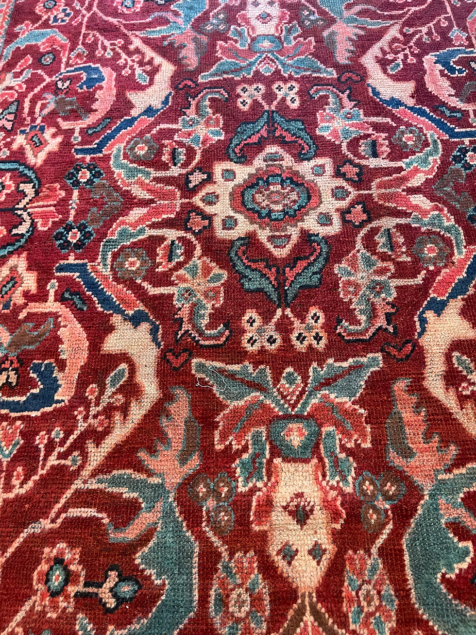 Mahal 4' 3" x 6' 4"