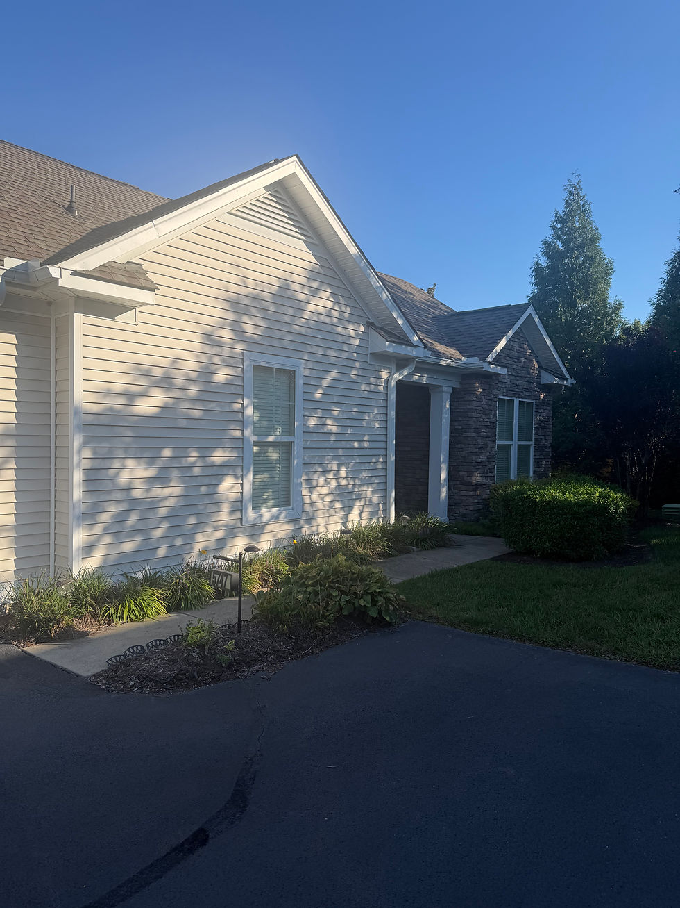 Magnolia Lakes Onsite Estate Sale
