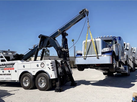 Emergency Towing Service in Vista – Fast, Safe, and Budget-Friendly