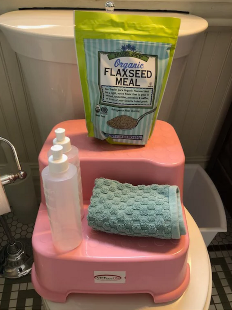 Emily's Guide to an amazing postpartum poop