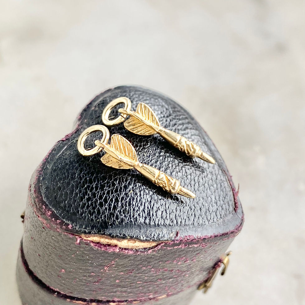 Thumbnail: Vintage pair of 9ct solid gold darts/arrows charms