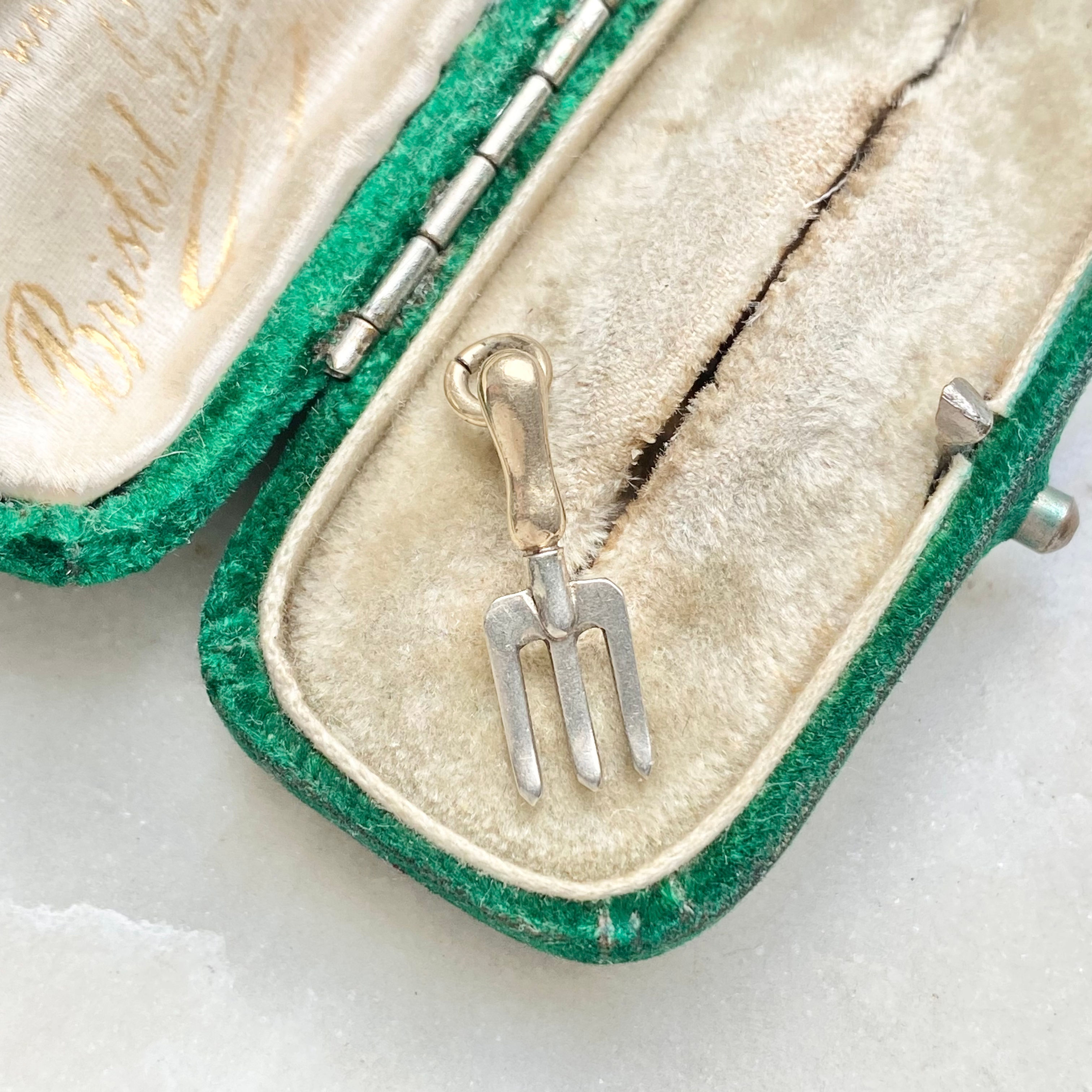 Vintage 1962 9ct two tone gold garden fork tool charm