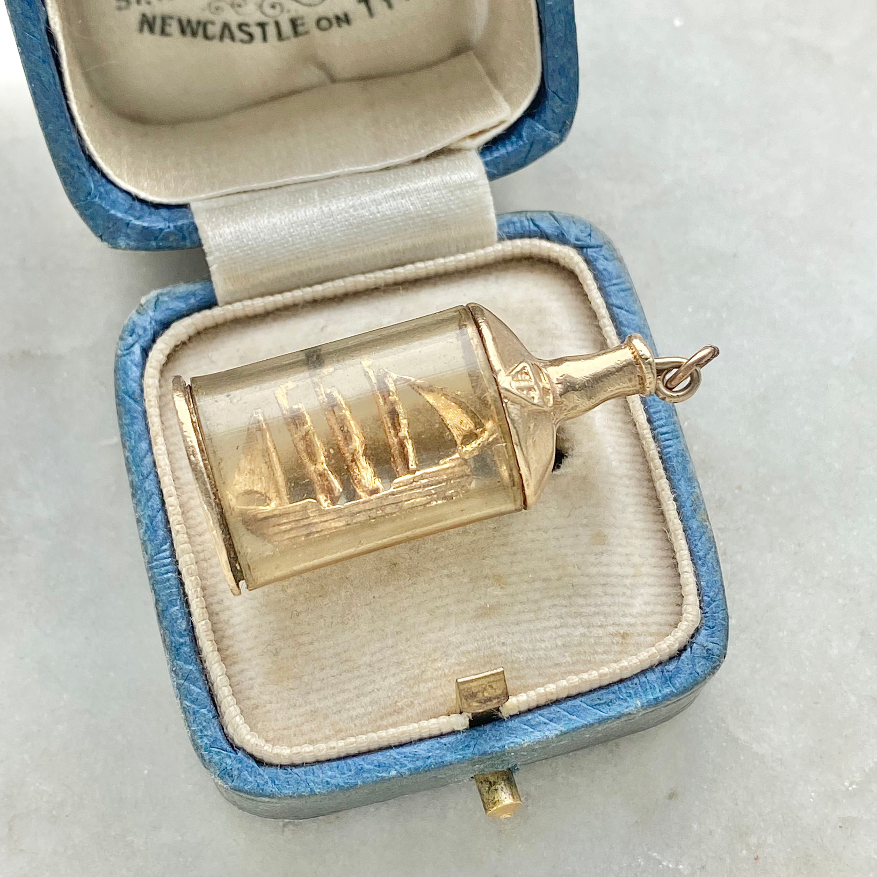 Vintage 1970 9ct gold and plastic ship in a bottle charm