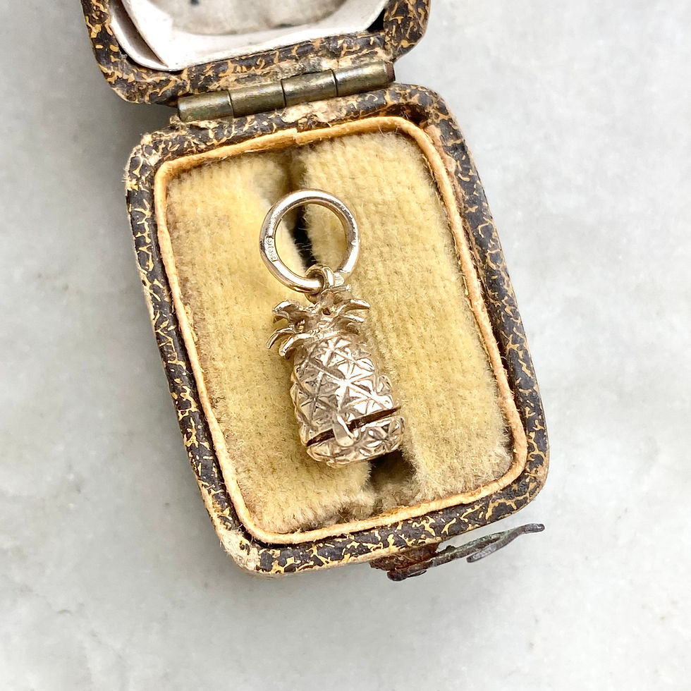 Thumbnail: Vintage gold opening pineapple cocktail charm