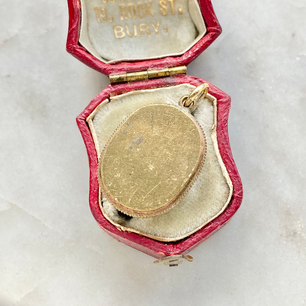 Thumbnail: Vintage base metal moving compass charm/pendant