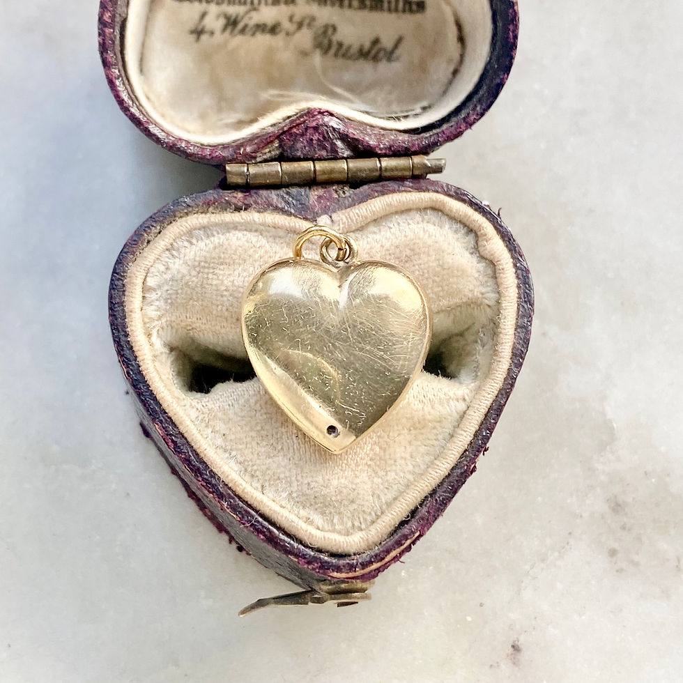 Thumbnail: Vintage rose cut diamond and gold heart charm